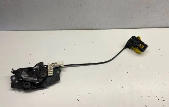 Ford Focus Engine bonnet (hood) release handle BM5116A770AC