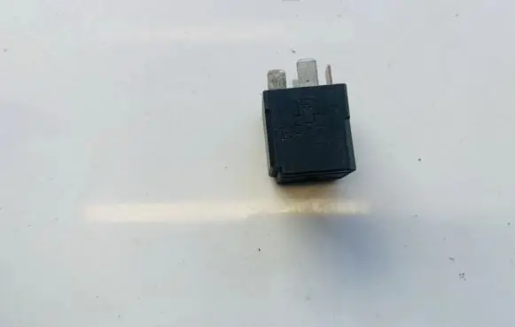 Ford Focus Other relay F0AB14B192AA