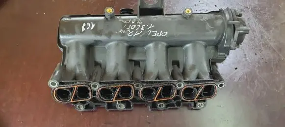 Opel Corsa D Intake manifold 55217649 55214529 55213267