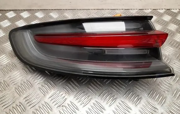 Porsche Macan (95B) Rear/tail lights 95B945091