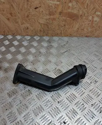 Mercedes-Benz A W168 Oil fill pipe A6680160029 054600
