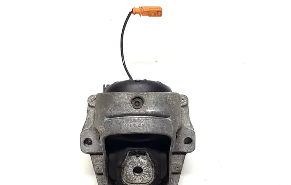 Audi Q5 SQ5 Engine mount bracket 8R0199381