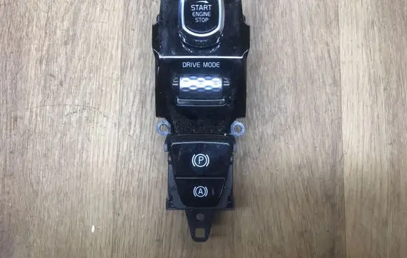 Volvo XC90 Engine start stop button switch 31443818