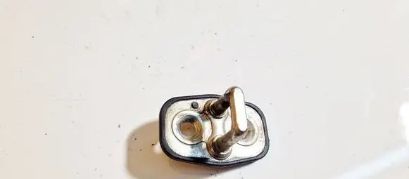 Citroen C5 Front door lock loop/hook striker 9655466380