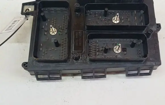Opel Astra H Fuse box set 13206748
