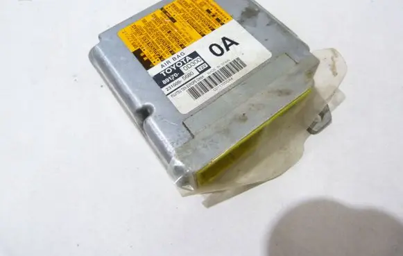 Toyota Yaris Airbag control unit/module 891700D300