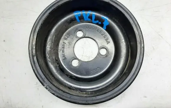 Seat Leon (1M) Power steering pump pulley 030145269A