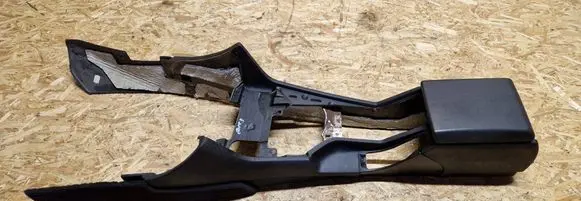 BMW 5 E39 Center console 8159687