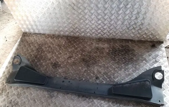 Ford Focus Wiper trim BM51A02216AF