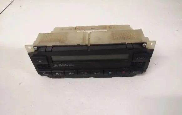 Volkswagen PASSAT B5 Climate control unit 3B1907044B 5HB007617-10