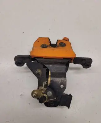 Skoda Octavia Mk1 (1U) Tailgate/trunk/boot lock/catch/latch 1U6827501A