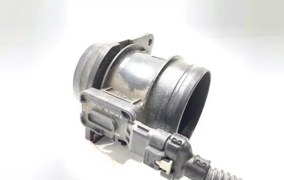 Volkswagen Golf VII Mass air flow meter 04L906461B