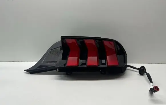 Ford Mustang VII Rear/tail lights PR3B13B504DG PR3B13B504 220485B04D