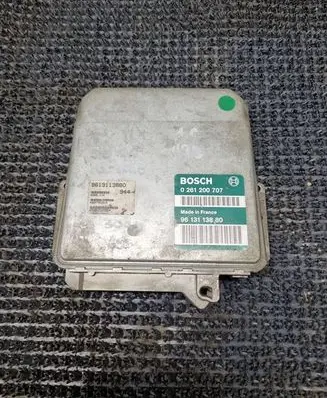 Citroen AX Engine control unit/module 0261200707 9613113880