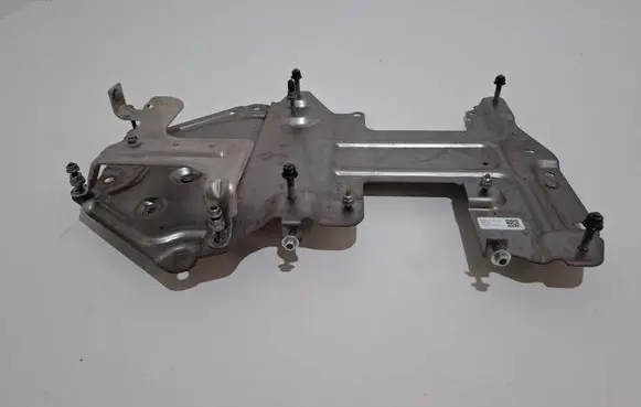 Ford Mustang Mach-E Other engine part PK9810C776A