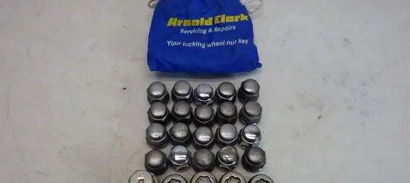 Honda CR-V Nuts/bolts 
