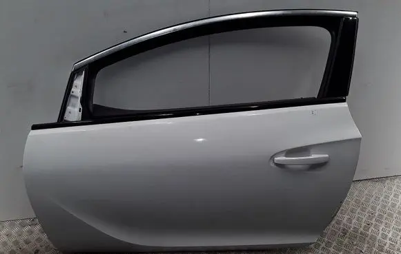 Opel Astra J Front door 