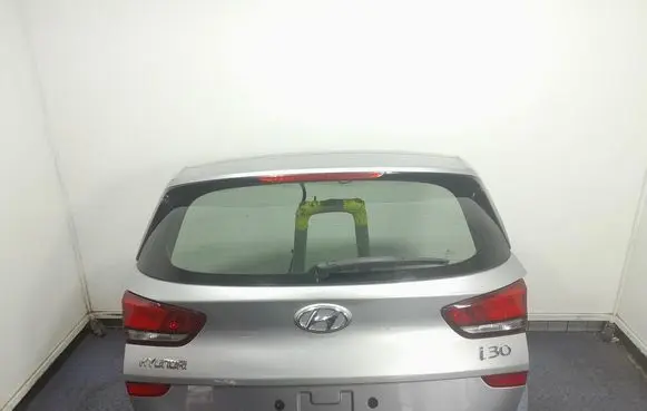 Hyundai i30 Tailgate/trunk/boot lid 