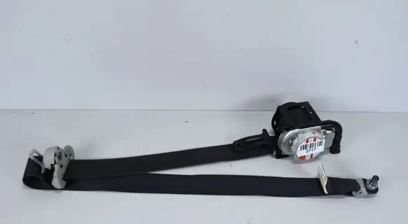 Suzuki Celerio Front seatbelt 84940-84MB