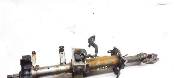 Nissan Almera Tino Steering wheel axle