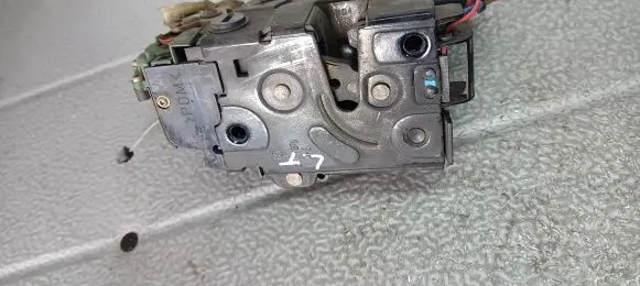 Seat Ibiza III (6L) Rear door lock