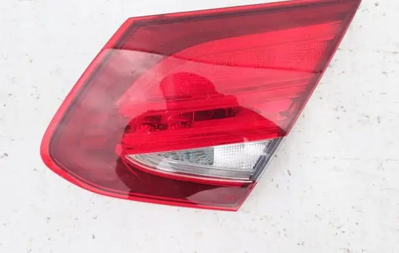 Mercedes-Benz C W205 Tailgate rear/tail lights A2059066800