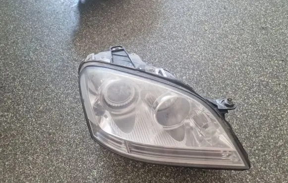 Mercedes-Benz ML W164 Headlight/headlamp