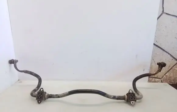 Toyota Avensis T250 Front anti-roll bar/sway bar