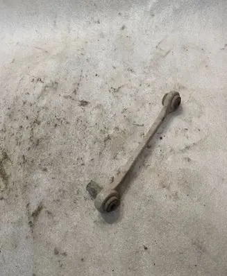 Audi A8 S8 D2 4D Rear control arm 4D0501529F