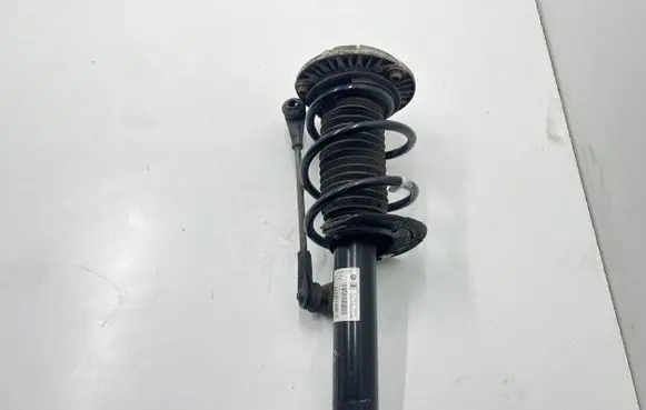 BMW 4 F32 F33 Front shock absorber/damper 6856631