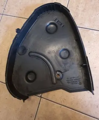 Volkswagen Golf III Timing belt guard (cover) 028109123F 2900200729