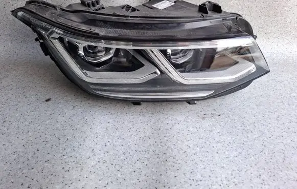 Headlight/headlamp