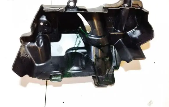 Nissan Qashqai Engine cover (trim) 8200549100 2235