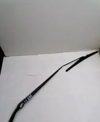 Nissan Tiida C11 Front wiper blade arm 8607EL