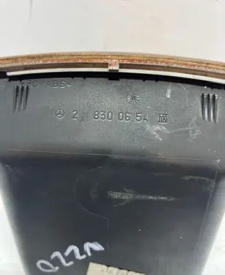 Mercedes-Benz S W220 Rear air vent grill 2208300654