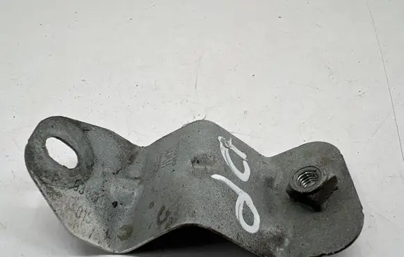 Audi A4 S4 B9 Fender mounting bracket 8W0821471