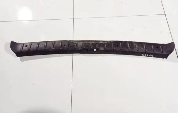 Other trunk/boot trim element