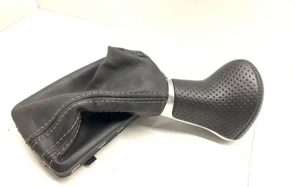 Audi A5 8T 8F Gear lever shifter trim leather/knob 8K1713139S