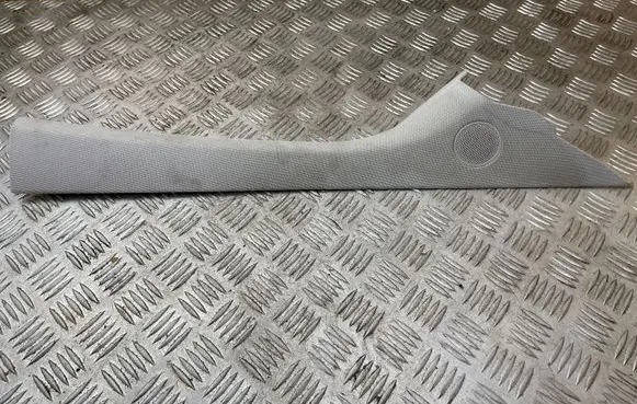 Mercedes-Benz B W245 (A) pillar trim A1696903225