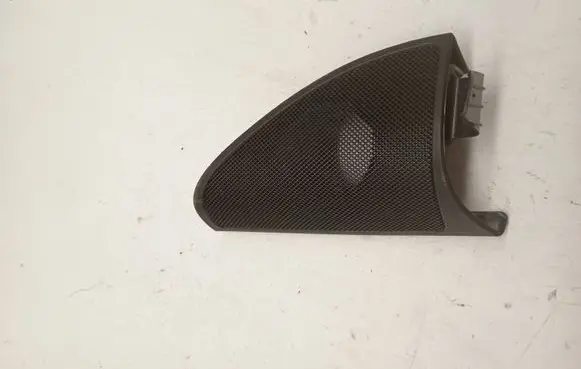 Mercedes-Benz GLC X253 C253 Subwoofer grill/trim A2537200148