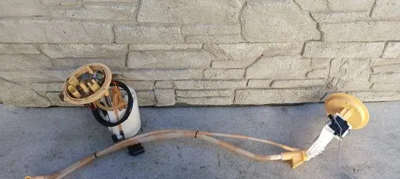 Volkswagen PASSAT B8 Mechanical fuel pump 3q0919097a