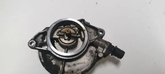 Audi Q7 4L Vacuum pump 057145100AE