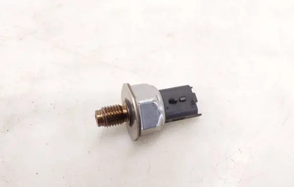 Renault Megane IV Fuel pressure sensor 85PP6801 1715067344
