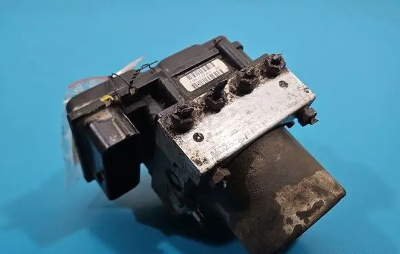 Renault Trafic II (X83) ABS Pump 0265232356 IMPRK1543140