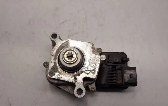 BMW X3 F25 Gearbox-reducer motor 27608643153 27605A371F4
