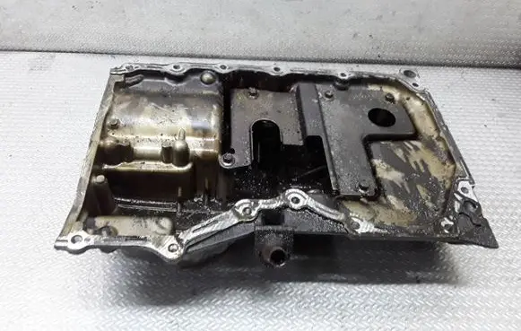 Volvo V50 Oil sump 6M2C6675BA