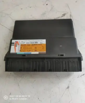 Jaguar X-Type Central body control module 4X4315K600BD 97RA000001