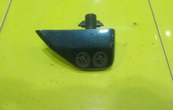 Land Rover Freelander 2 - LR2 Headlight washer pump PRAWY