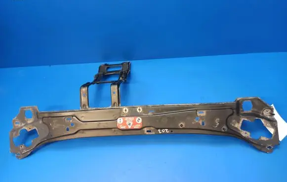Mercedes-Benz C W203 Top upper radiator support slam panel