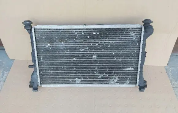 Ford Focus Coolant radiator